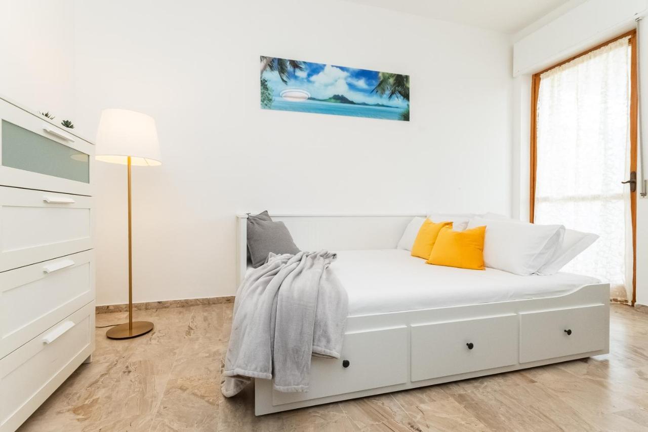 Vista Mare & 300Mt Da Spiaggia Con Freeparking E Ac ไลเกวญา ภายนอก รูปภาพ